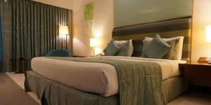 Quelle couleur de peinture pour une chambre ? Principe et idées