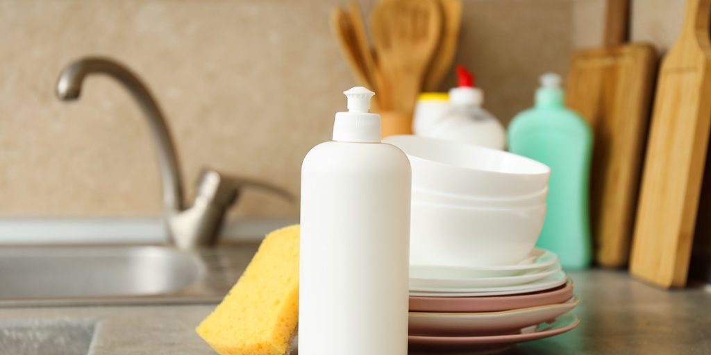 Comment fabriquer un liquide vaisselle maison hyper efficace ? La recette !
